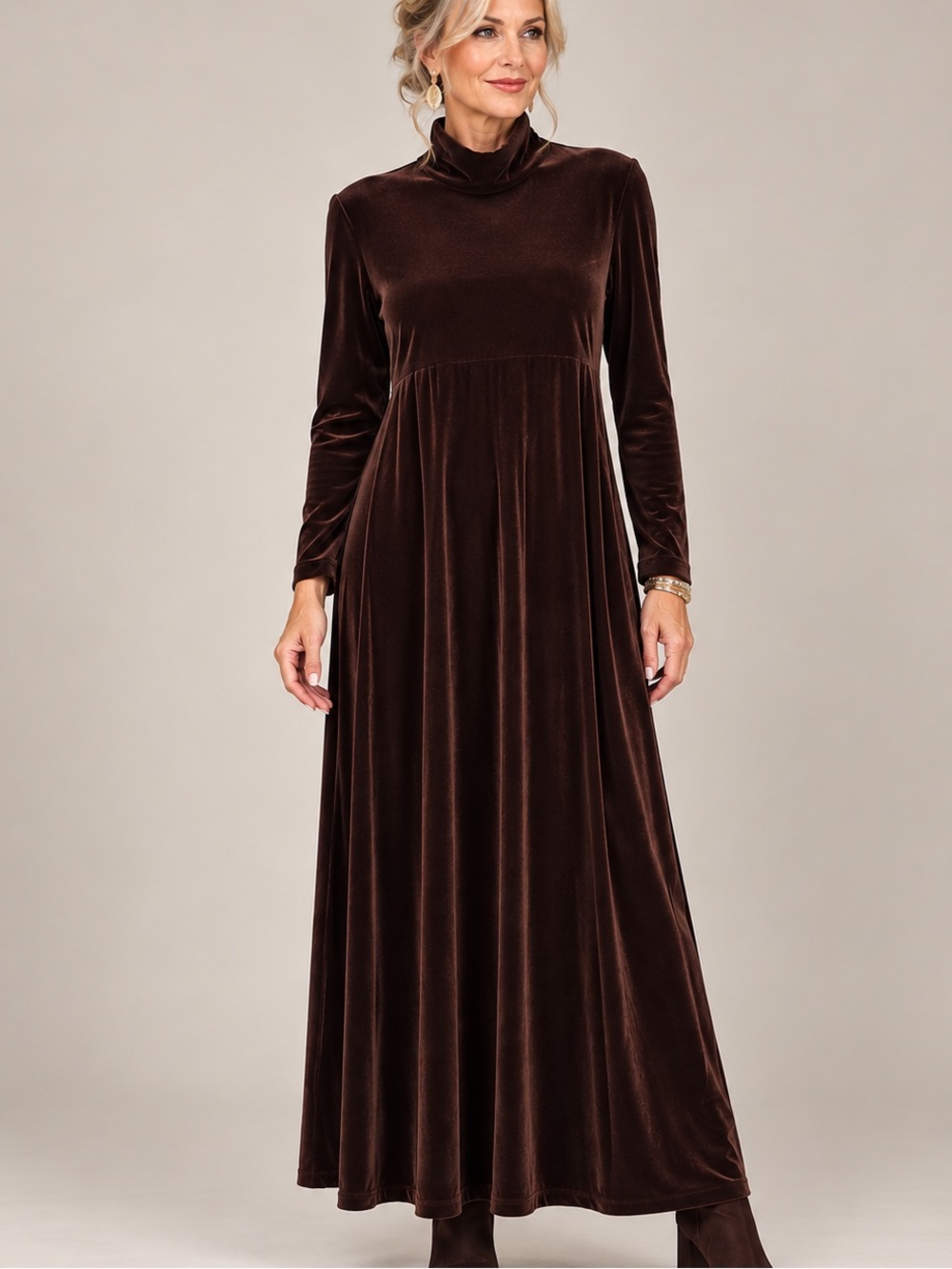 Jo-Lisel - Vintage Stretch Velvet Mock Neck Maxi Dress in Brown -Sz10